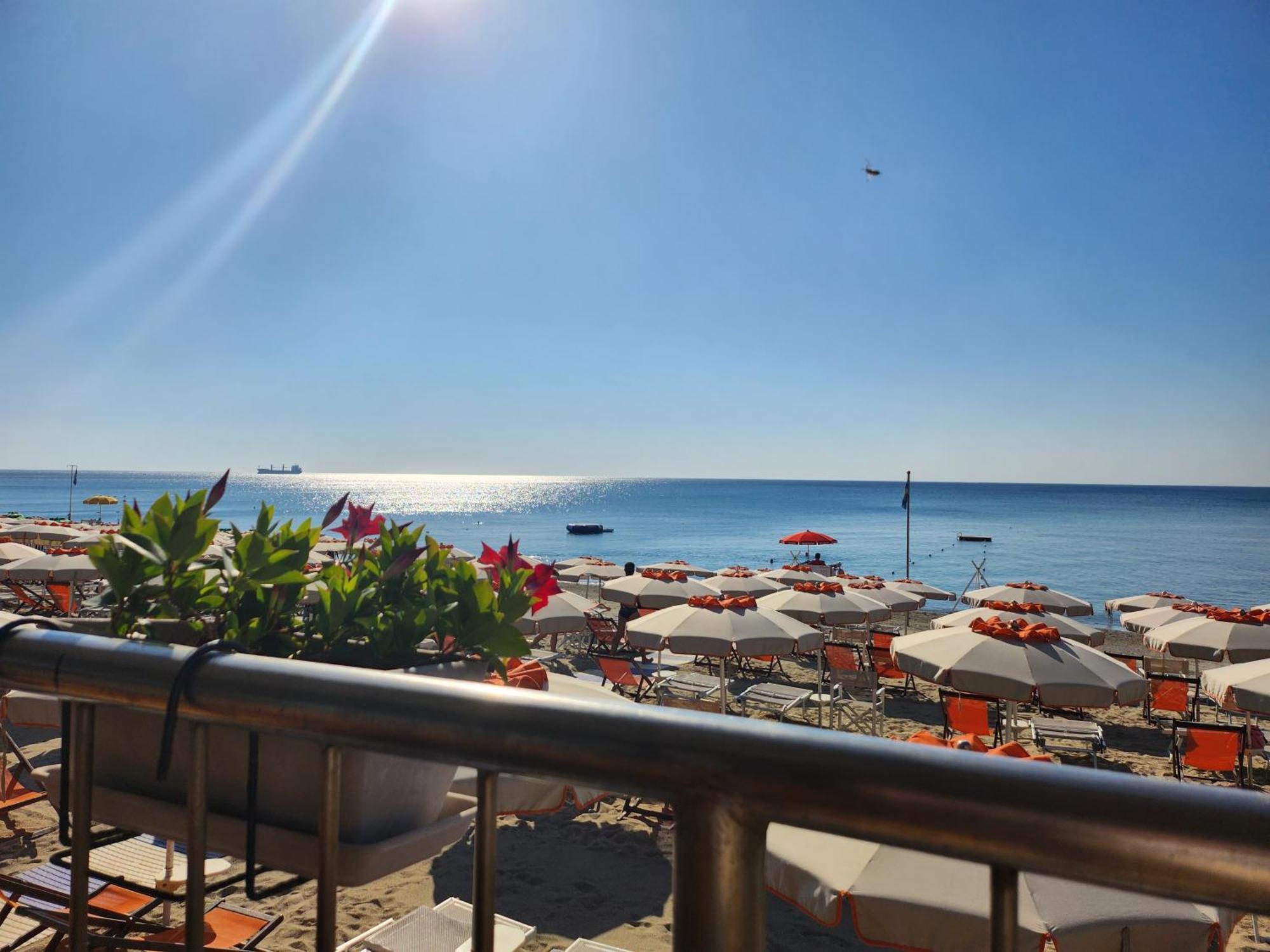 La Casetta Savona Bagian luar foto